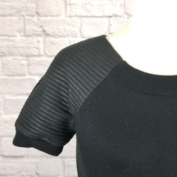 Fabletics Brenna black quilted moto active short sleeve mini dress women's sz XS - Picture 5 of 8